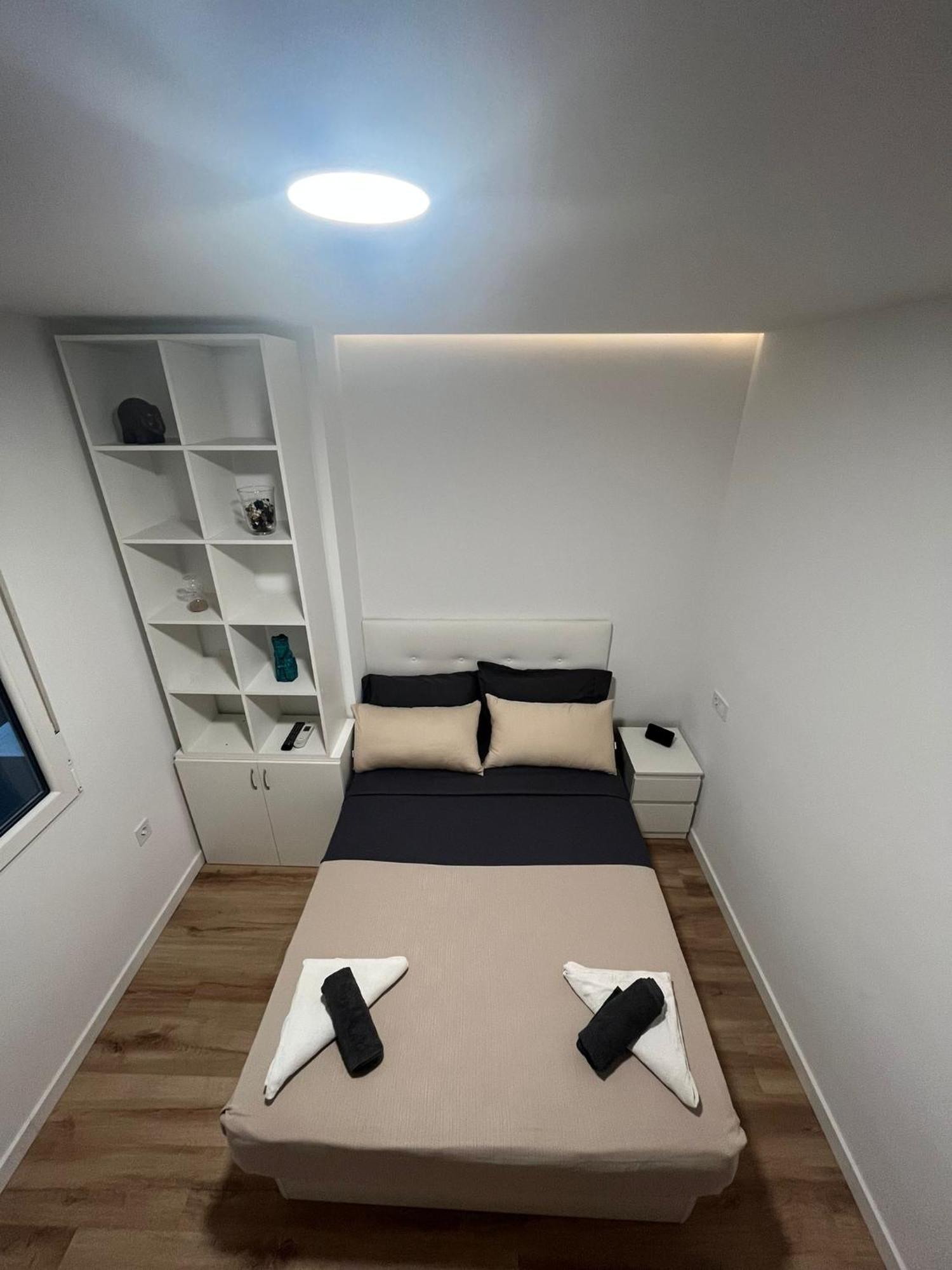 Alexa Suite Alicante Buitenkant foto