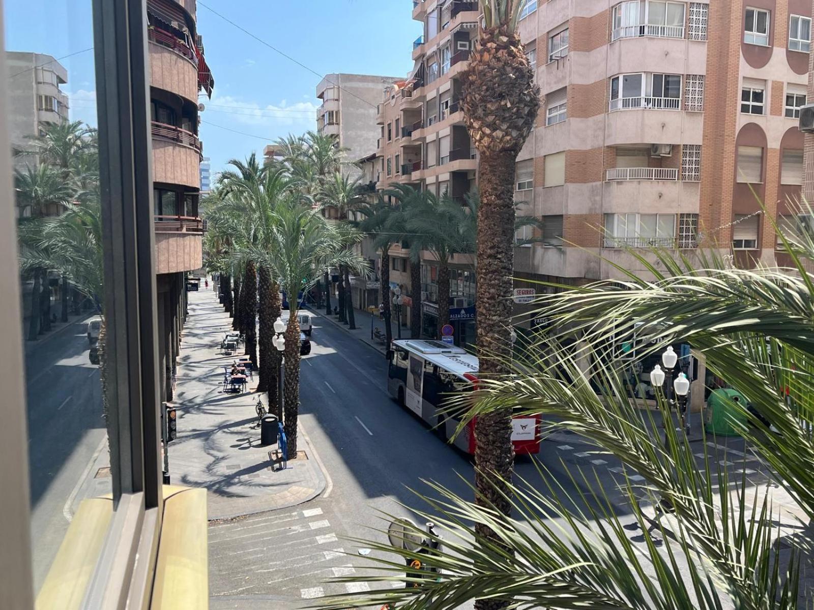 Alexa Suite Alicante Buitenkant foto